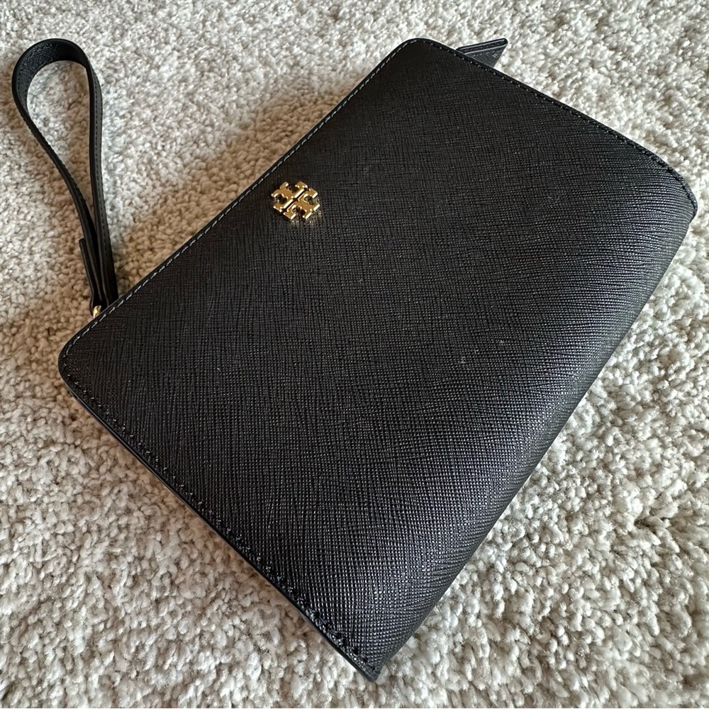 Tory Burch Black Wallet with Wristlet strap and zipper closure